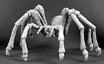 DHL: Huge Spider Blister Packet