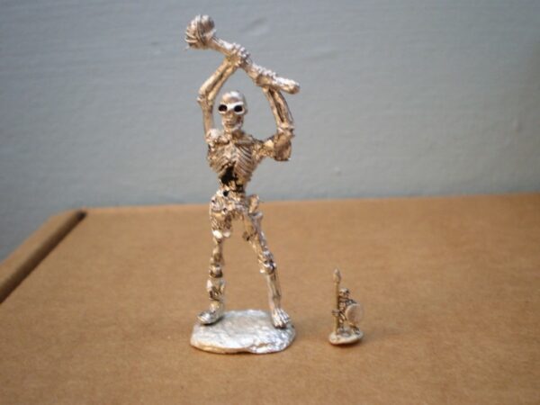6mm: Bone Giant