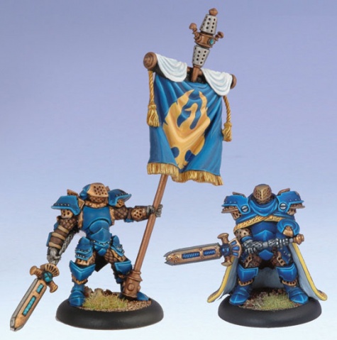 WM-Cygnar-Storm-Blade-Lieutenant-Standard-Blister-Packet