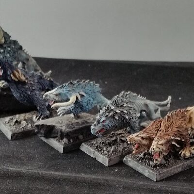 Warriors of Chaos: Warhounds x5 (Painted2)