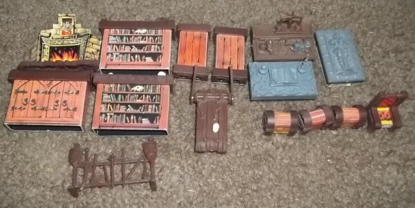 Heroquest: Dungeon Furniture Set