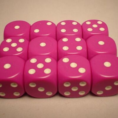Dice: 12 - 16mm Light Purple with White
